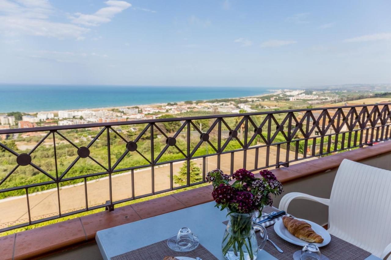 Вилла Residenza Borgo Degli Ulivi Васто Экстерьер фото