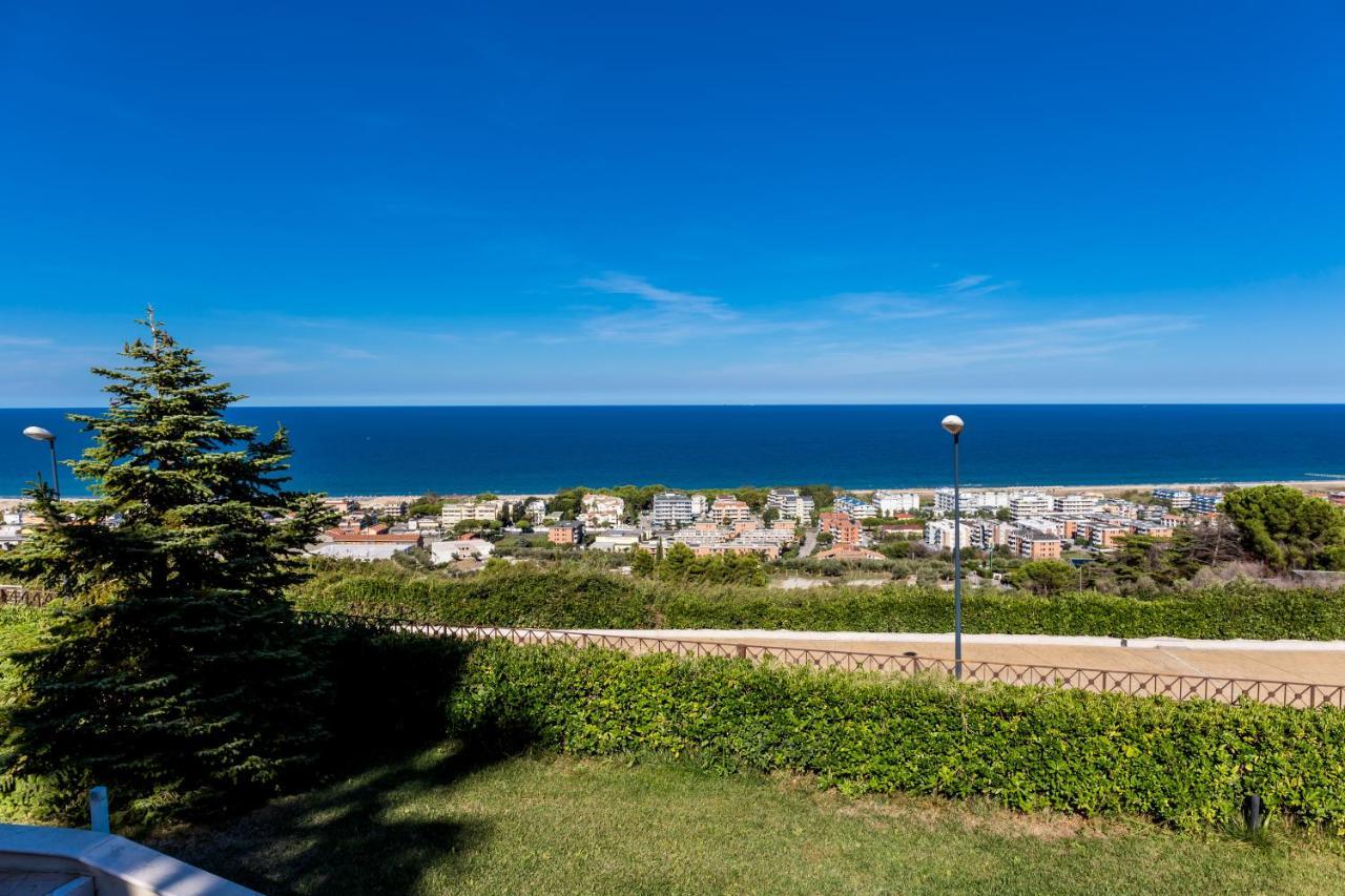 Вилла Residenza Borgo Degli Ulivi Васто Экстерьер фото