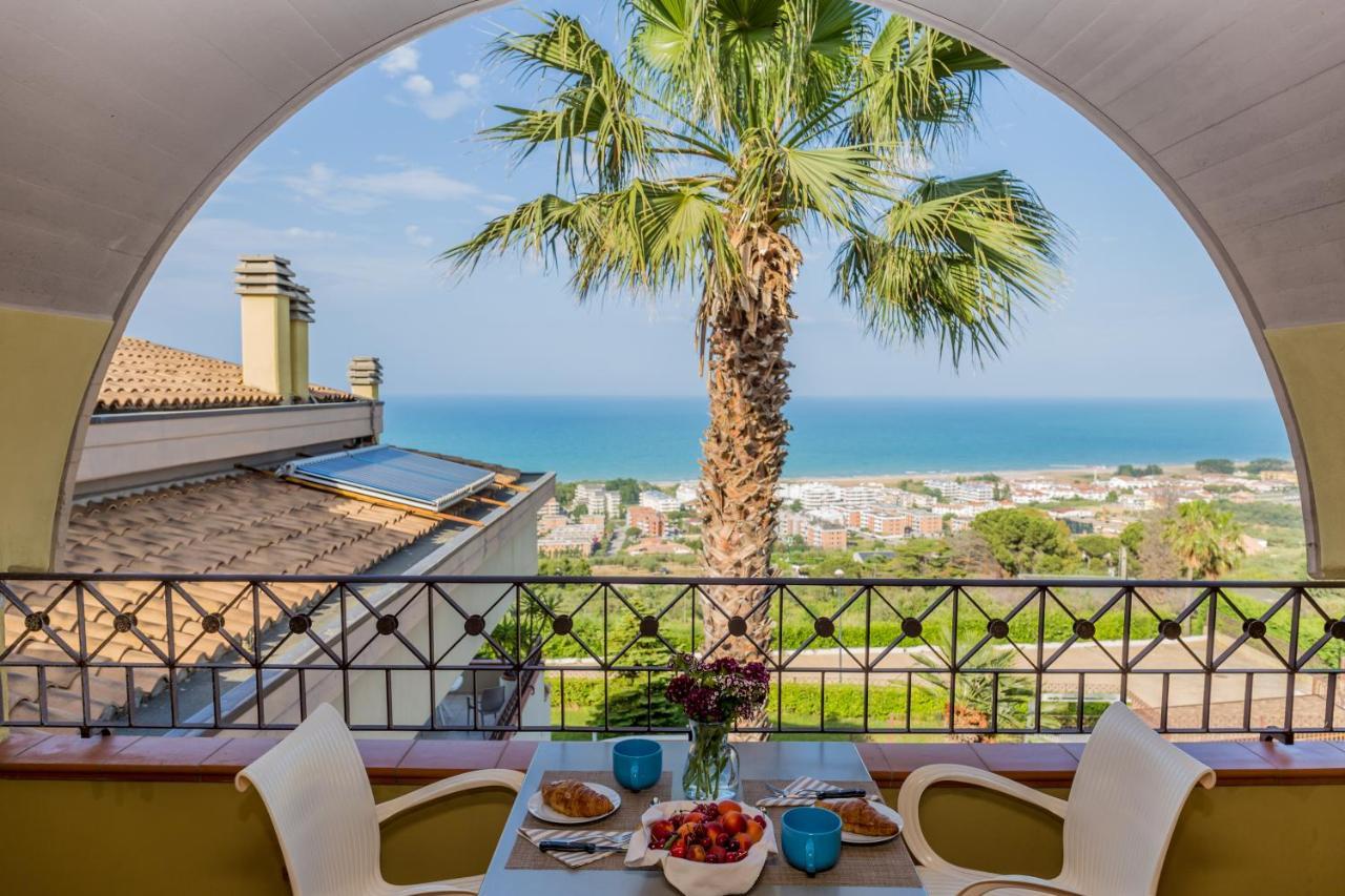 Вилла Residenza Borgo Degli Ulivi Васто Экстерьер фото