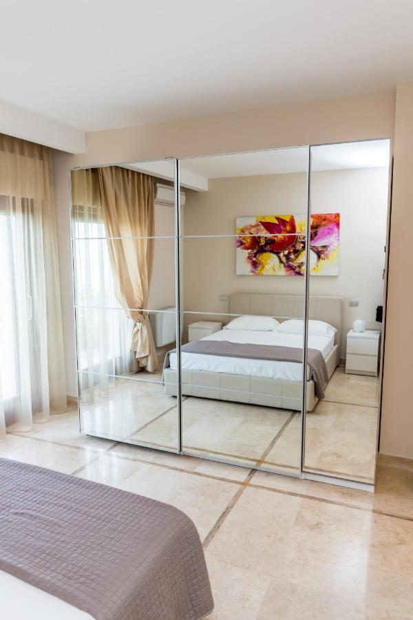 Вилла Residenza Borgo Degli Ulivi Васто Экстерьер фото